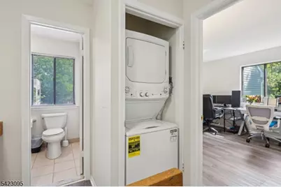 165-110 Essex Ave, Metuchen, NJ 08840 - Photo 8