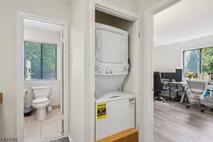 165-110 Essex Ave, Metuchen, NJ 08840 - Photo 8