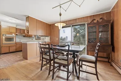 46 Shawnee Trl, Sparta Township, NJ 07871 - Photo 4