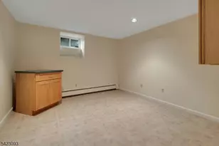 3 Pilgrim Dr, Roxbury Township, NJ 07876 - Photo 22