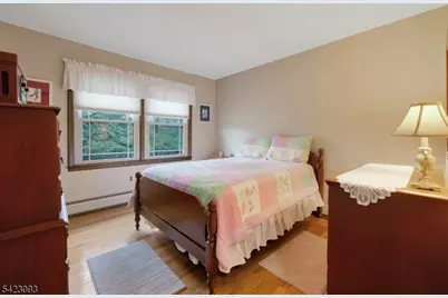 3 Pilgrim Dr, Roxbury Township, NJ 07876 - Photo 16