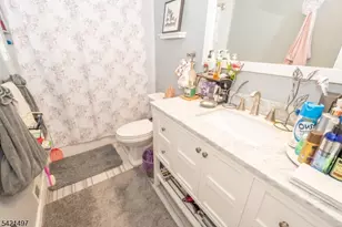 1033 Grove, North Brunswick Township, NJ 08902 - Photo 16