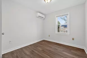 131 Headley Terrace, Irvington, NJ 07111 - Photo 42