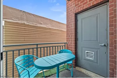 172 Culver Ave #206, Jersey City, NJ 07305 - Photo 20