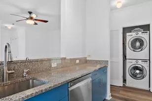 172 Culver Ave, Jersey City, NJ 07305 - Photo 10