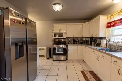 1781 Union Ave, Union Township, NJ 07083 - Photo 8