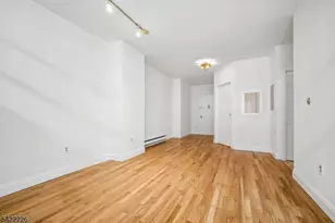 111 Mulberry St, Newark, NJ 07102 - Photo 4