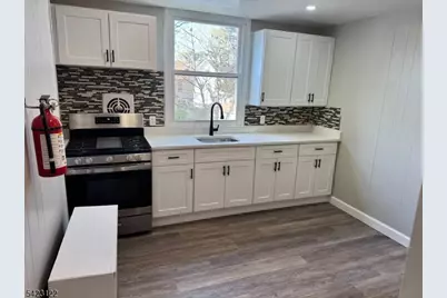 23 Trimble Ave #2, Clifton, NJ 07011 - Photo 4