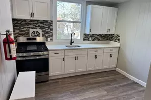 23 Trimble Ave, Clifton, NJ 07011 - Photo 4