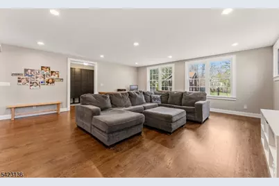 420 Mountainview Ter, Dunellen, NJ 08812 - Photo 18