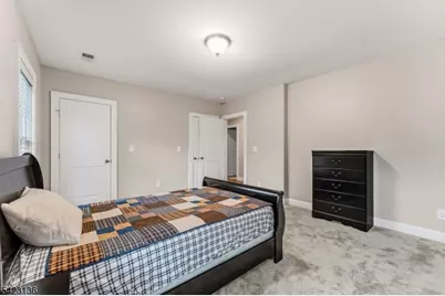 420 Mountainview Ter, Dunellen, NJ 08812 - Photo 36