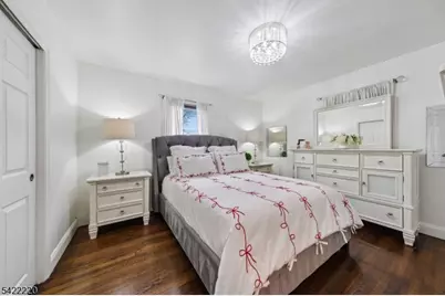 1269 Crescent Ave, Roselle, NJ 07203 - Photo 8