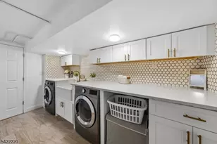 1269 Crescent Ave, Roselle, NJ 07203 - Photo 20