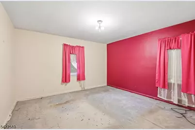 25 Hillside Ter, Livingston, NJ 07039 - Photo 4