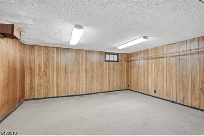 25 Hillside Ter, Livingston, NJ 07039 - Photo 10