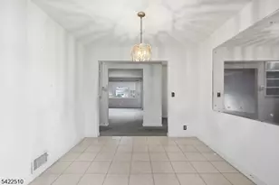 25 Hillside Terrace, Livingston, NJ 07039 - Photo 10