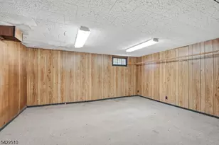 25 Hillside Terrace, Livingston, NJ 07039 - Photo 14