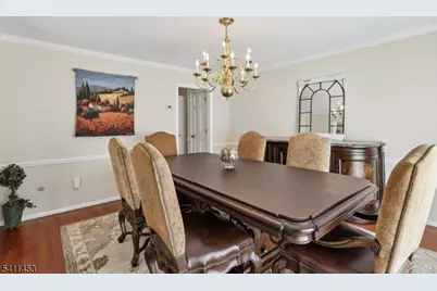 24 Manor Ln, Parsippany, NJ 07950 - Photo 6