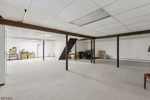 24 Manor Ln, Parsippany, NJ 07950 - Photo 14