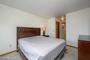 675 Raritan Rd, Clark Township, NJ 07066 - Photo 22