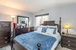 2 Falkenstein Dr, Vernon, NJ 07462 - Photo 12