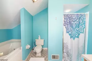 2 Falkenstein Dr, Vernon, NJ 07462 - Photo 20