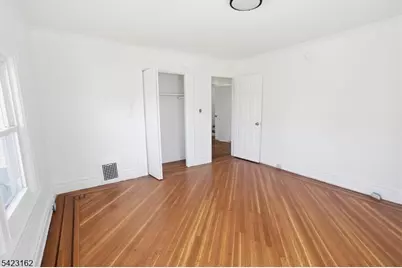 519 Westminster Ave, Elizabeth, NJ 07208 - Photo 8