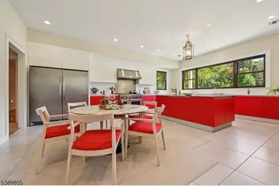 882 S Orange Ave, Millburn, NJ 07078 - Photo 22