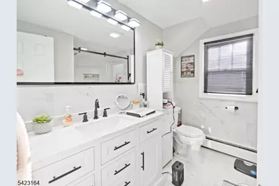 154 Orchard St, Elmwood Park, NJ 07407 - Photo 14