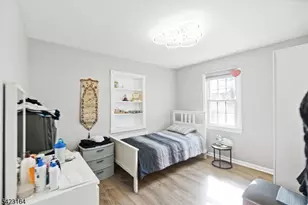 154 Orchard St, Elmwood Park, NJ 07407 - Photo 6