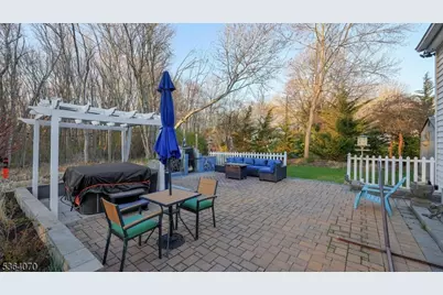 131 Charles Rd, Warren Township, NJ 07059 - Photo 24