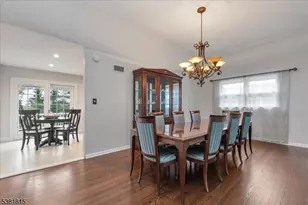 26 Crest Dr, Berkeley Heights Township, NJ 07974 - Photo 10