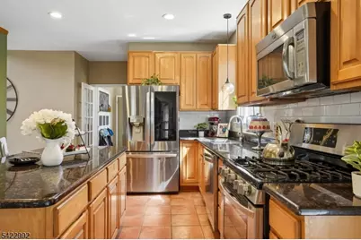 23 Midland Dr, Liberty Township, NJ 07838 - Photo 10