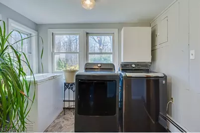 16 Skytop Rd, Lebanon Township, NJ 07853 - Photo 24