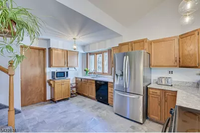 16 Skytop Rd, Lebanon Township, NJ 07853 - Photo 16