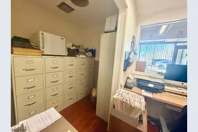 530 Bloomfield Ave, Verona, NJ 07044 - Photo 6