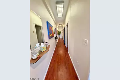 530 Bloomfield Ave, Verona, NJ 07044 - Photo 18