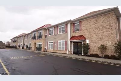 475 Avenel St #102, Woodbridge Township, NJ 07001 - Photo 4