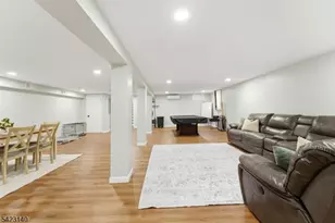 17 Fairmount Rd W, Tewksbury Township, NJ 07830 - Photo 36