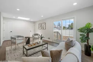 1905 Oakwood Pkwy, Union Township, NJ 07083 - Photo 10