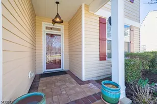 10 Ginkgo Ct, Franklin Township, NJ 08873 - Photo 2