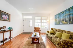 168 Levinberg Ln, Wayne Twp., NJ 07470 - Photo 8