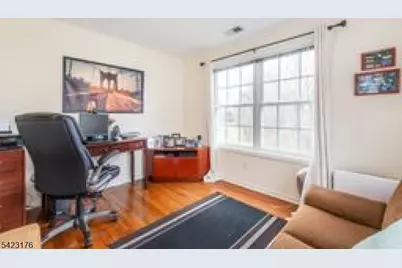 168 Levinberg Ln, Wayne Twp., NJ 07470 - Photo 22