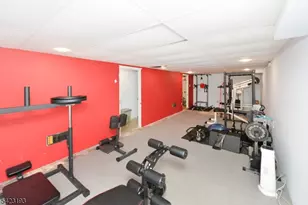 483 Mt Prospect Ave, Clifton, NJ 07012 - Photo 16