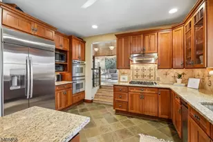 340 Highland Ave, Montclair, NJ 07043 - Photo 20