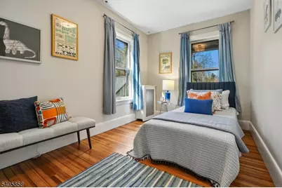 340 Highland Ave, Montclair, NJ 07043 - Photo 30