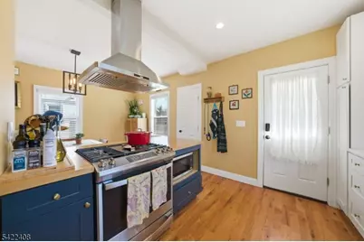 9 Park Ave, Somerville, NJ 08876 - Photo 8