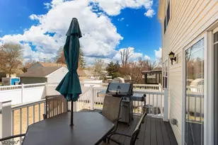 22 Andrew St, Green Brook Township, NJ 08812 - Photo 22