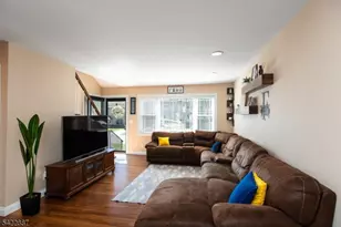 22 Andrew St, Green Brook Township, NJ 08812 - Photo 8