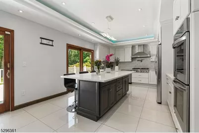 73 E McClellan Ave, Livingston, NJ 07039 - Photo 8